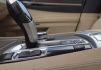 Comment conduire une voiture automatique