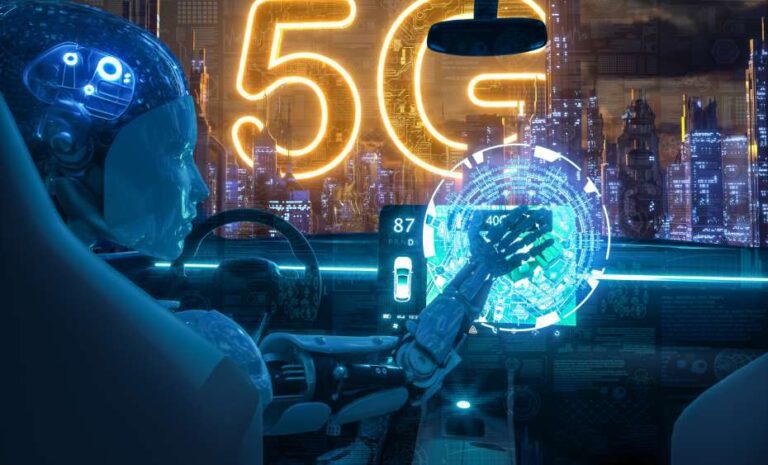 Comment la technologie 5G transforme les voitures connectées