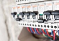 Protéger les Circuits Électriques de votre Maison