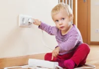Électricité et Sécurité des Enfants